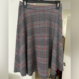 Black & white & red Plaid/Checkered circle midi skirt